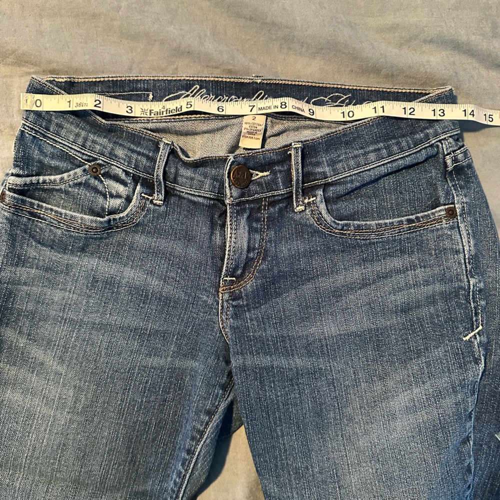 Abercrombie & Fitch Denim Vintage Y2K Low Rise Capri Size 2 - Picture 6 of 6